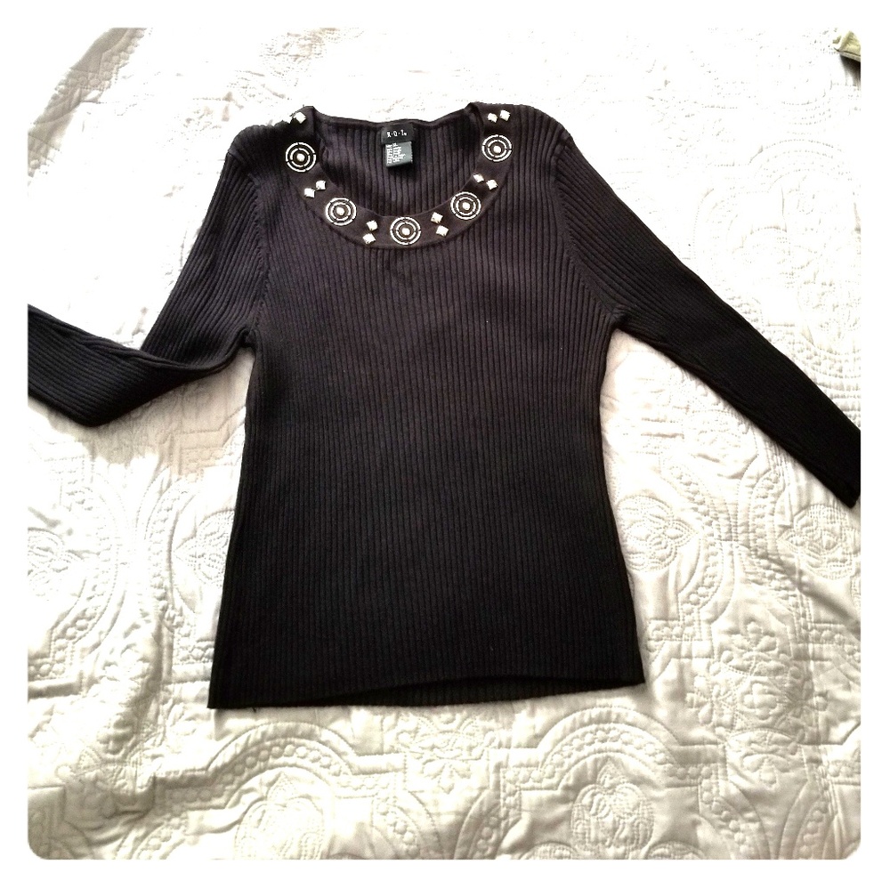 Sweater-styled blouse